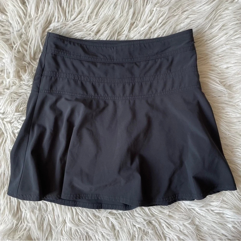 Athleta Everyday Skort Black Tennis Skater Skirt Shorts UPF 50+ #983365 EUC Sz 2